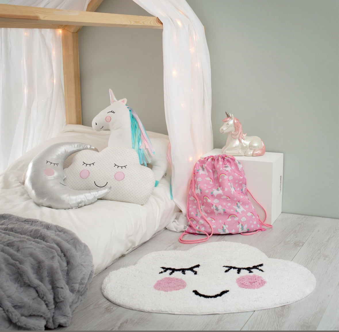 Sweet Dreams Smiling Cloud Rug